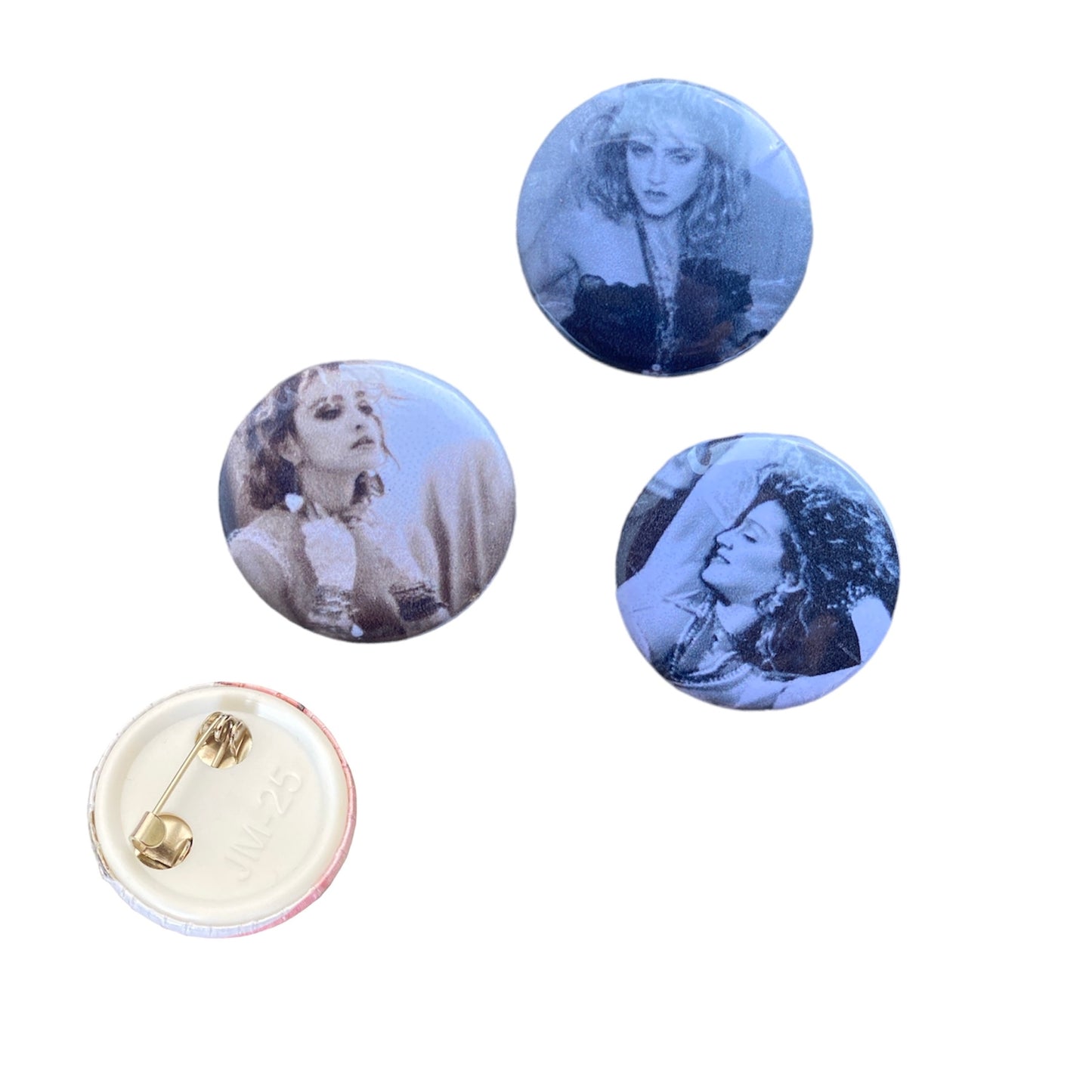 Madonna Button set