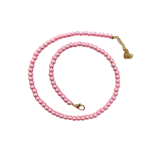 Pearl necklace pink